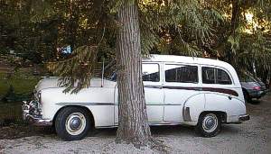 1952 Wagon.jpg (14358 bytes)